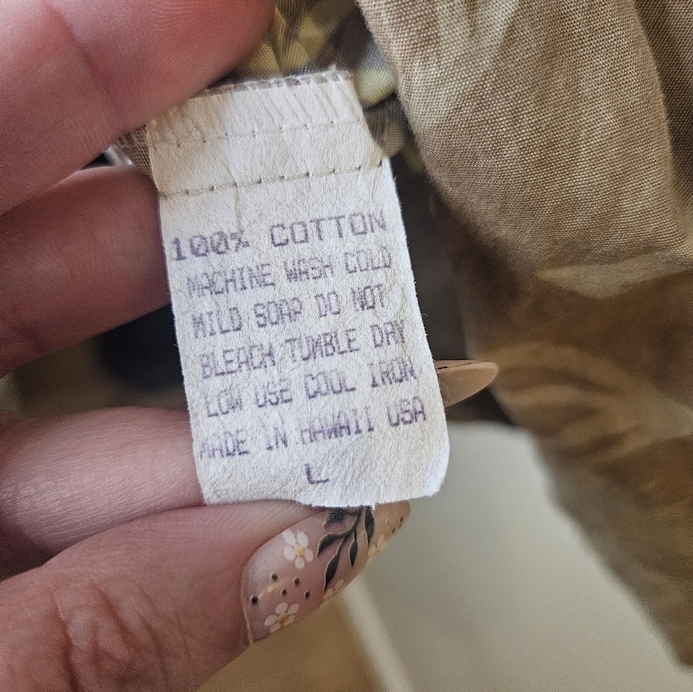 Hilo Hatties Original Hawaiian Shirt Brown Burgundy Palm Trees Sz L - Picture 5 of 6